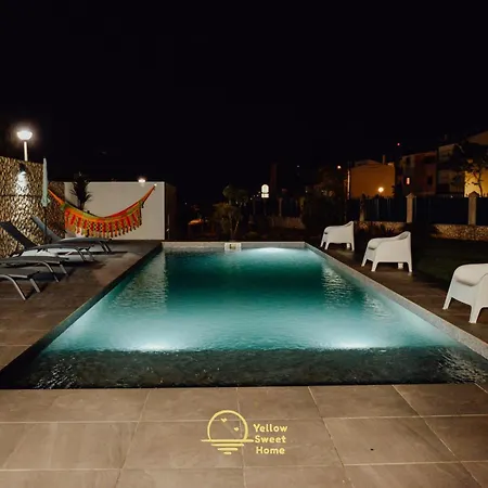 Yellow Sweet Marbia Appartement *